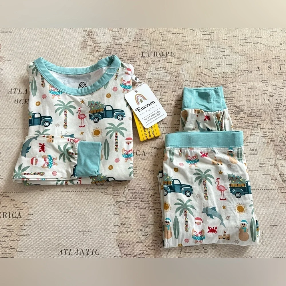 🆕Emerson & Friends Coastal Christmas Bamboo Pajamas Size 4/5 (Top) 6/7 Pants